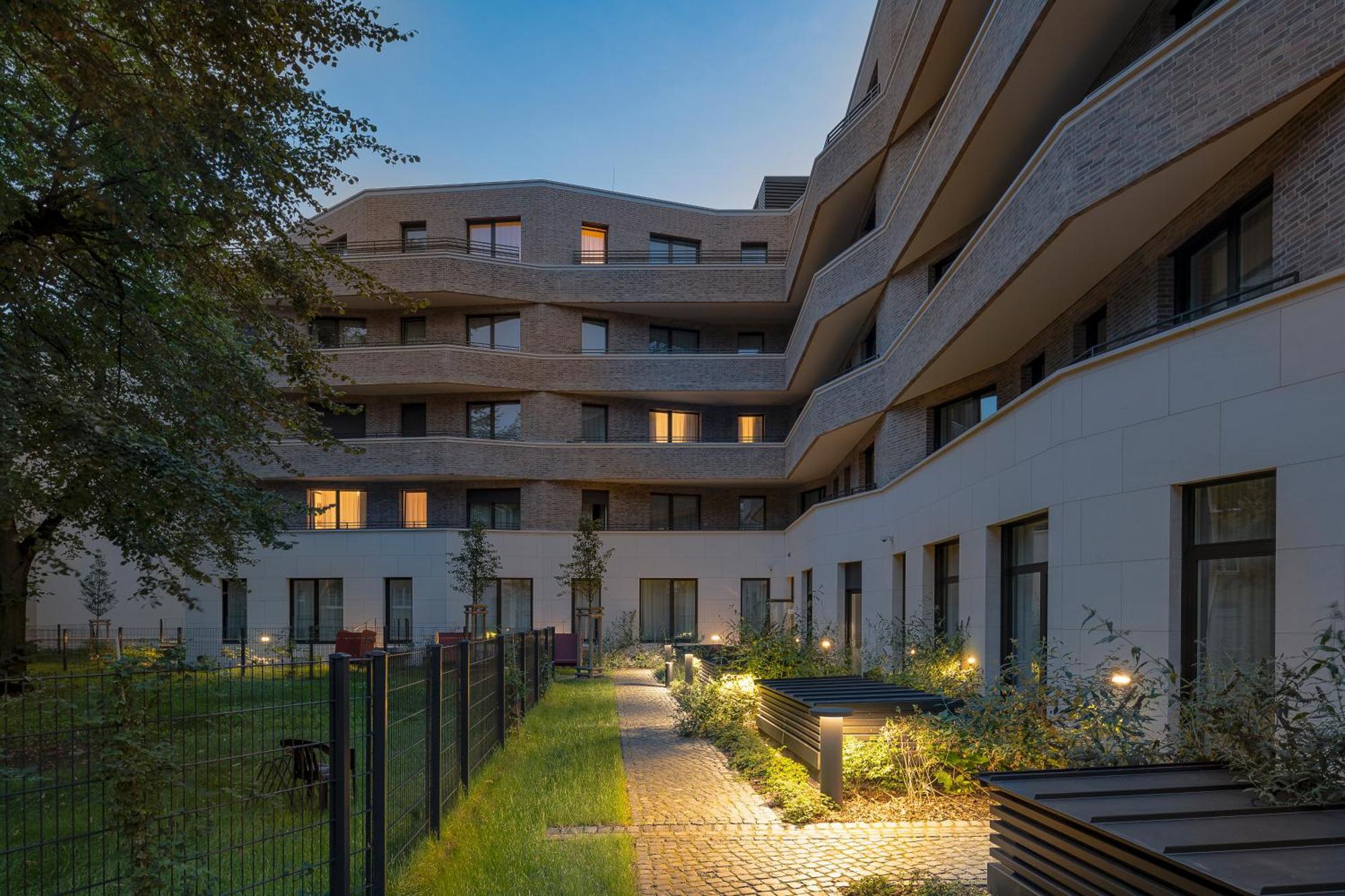 Elisapart - Apartments Am Sommerschloss พอทสดัม ภายนอก รูปภาพ