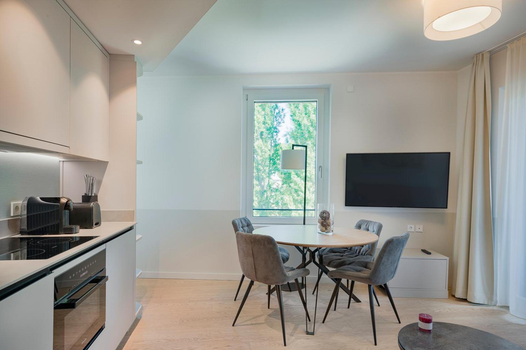 Elisapart - Apartments Am Sommerschloss พอทสดัม ภายนอก รูปภาพ